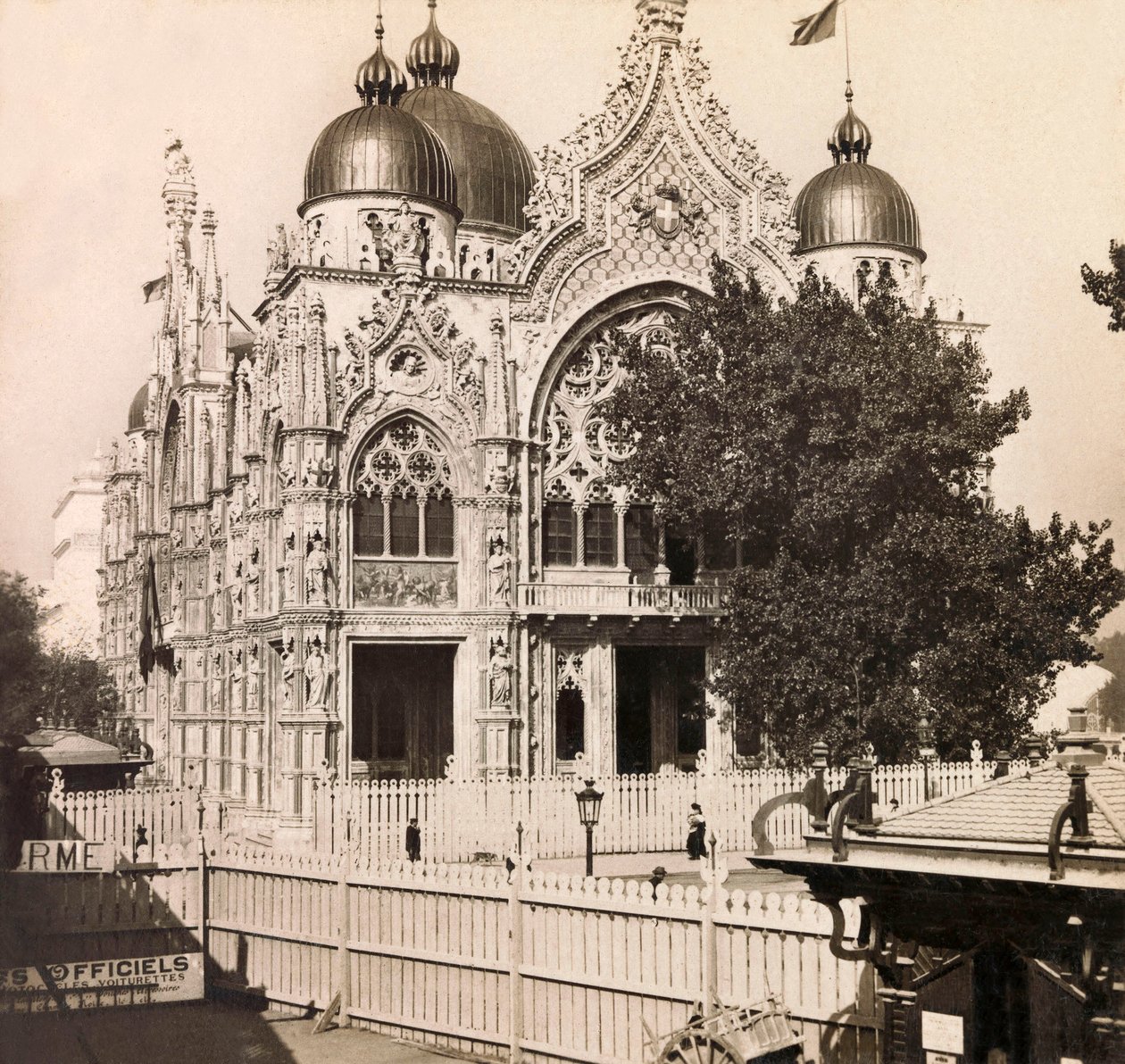 Wereldtentoonstelling van 1900 in Parijs: Het Paviljoen van Italië - privécollectie door Anonymous Anonymous