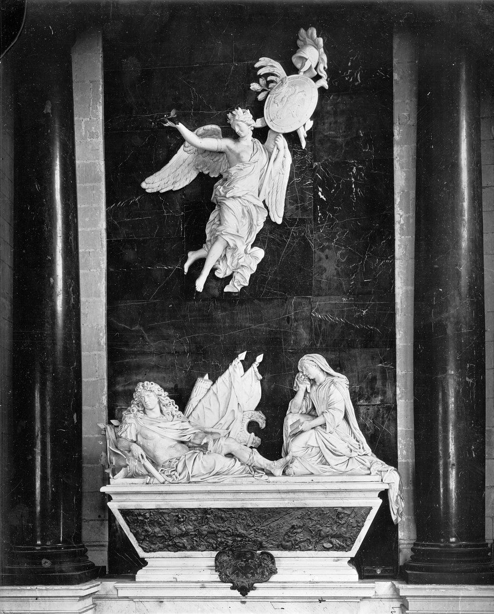 Mausoleum van Nicolas Bautru (d.1661) Markies de Vaubrun, 1680-81 door Antoine Coysevox