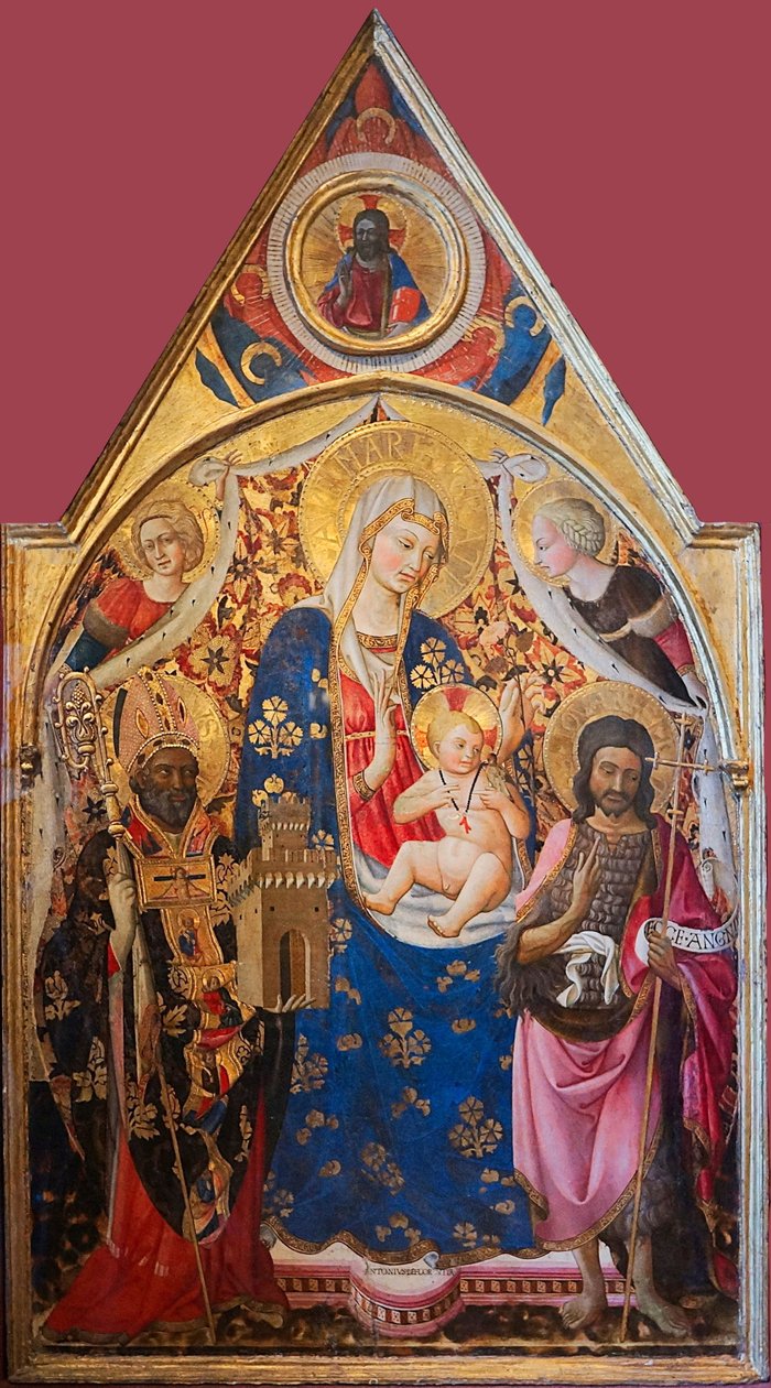 Madonna en kind met heiligen op een troon


 Alternatieve titel(s):   Gonfalon. De rechterkant: Madonna en kind, met een bisschop, Johannes de Doper en engelen. Bovenste deel: Zegenende Christus. De achterkant: De Kruisiging met de Maagd Maria en Johannes. door Antonio da Firenze