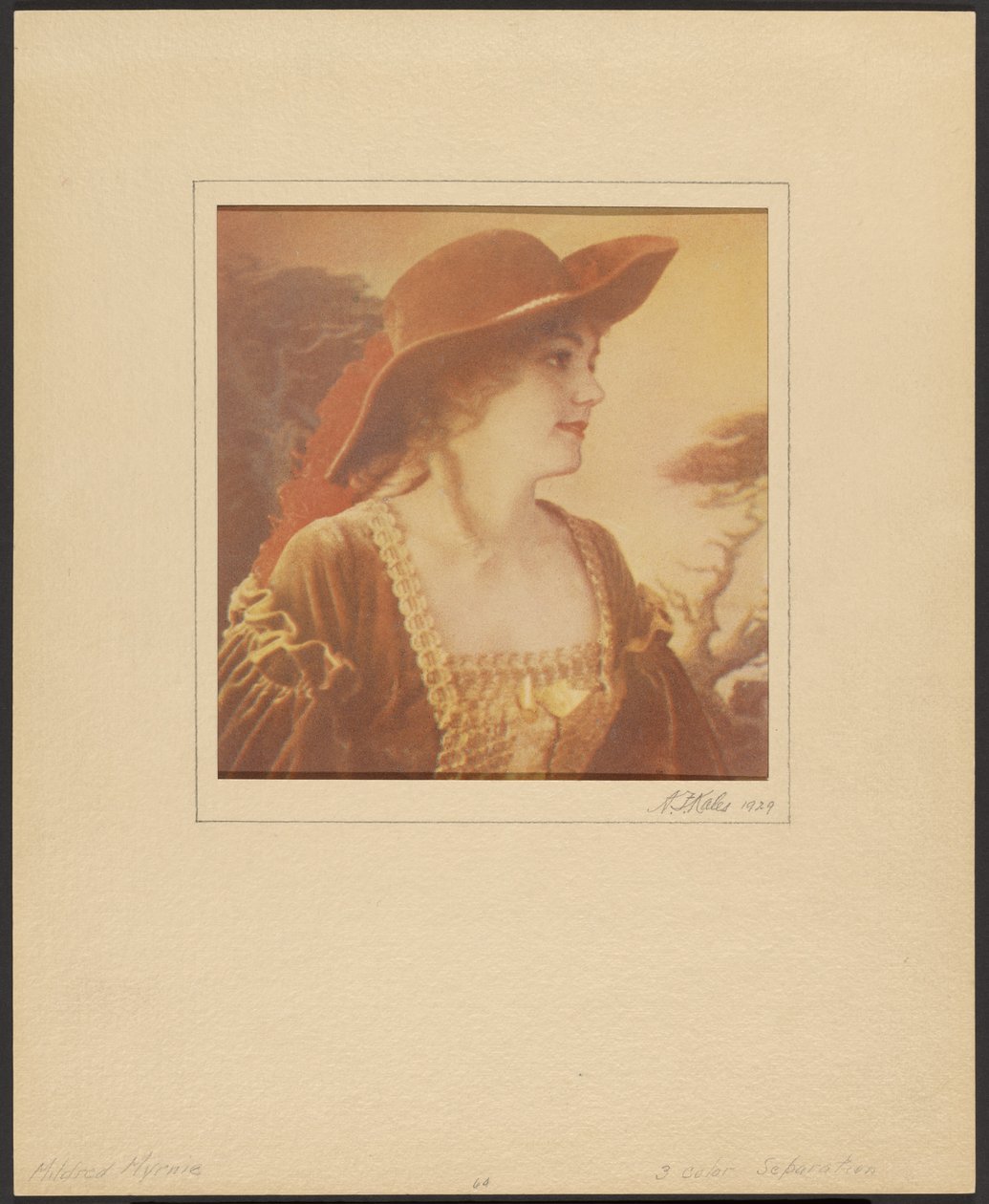 Mildred Myrnie door Arthur F. Kales
