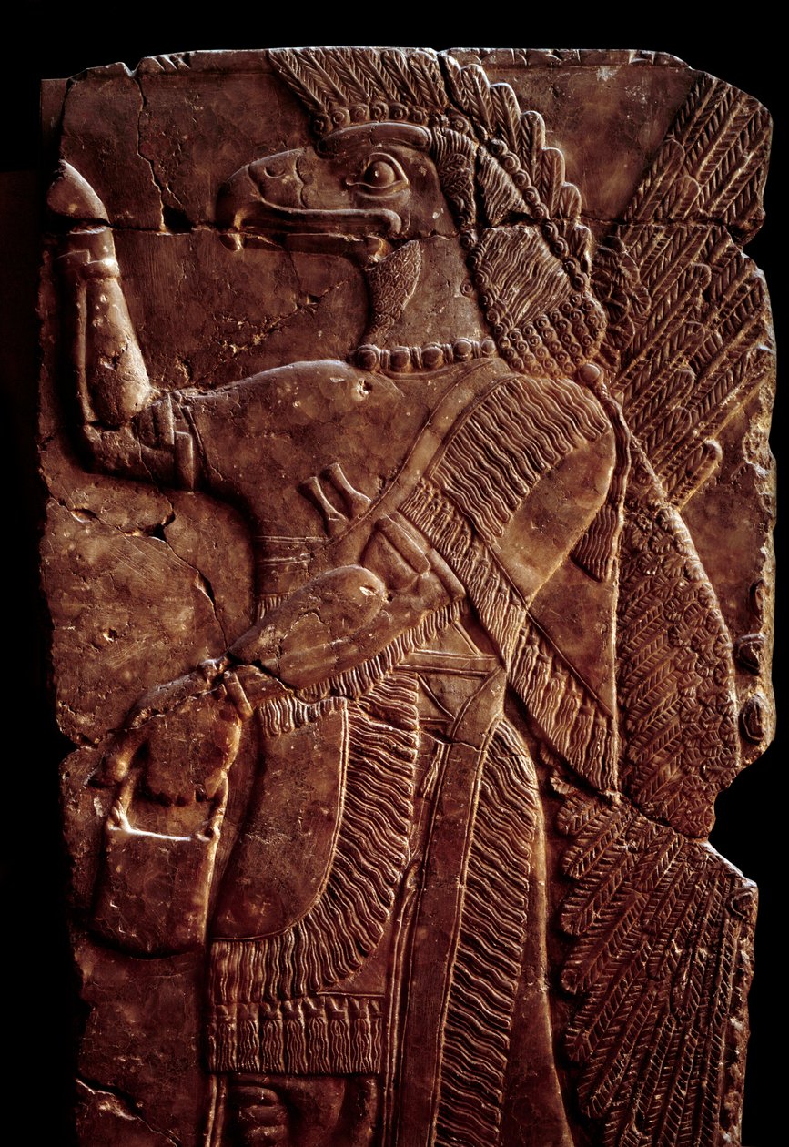 Oosterse Oudheden: detail van een albasten reliëf dat een beschermende geest met een mannenlichaam en een adelaarskop voorstelt, uit het paleis van Sargon II of Sharroukin, koning van Assyrië in Dur-Sharrukin (huidig Khorsabad, Irak) door Assyrian