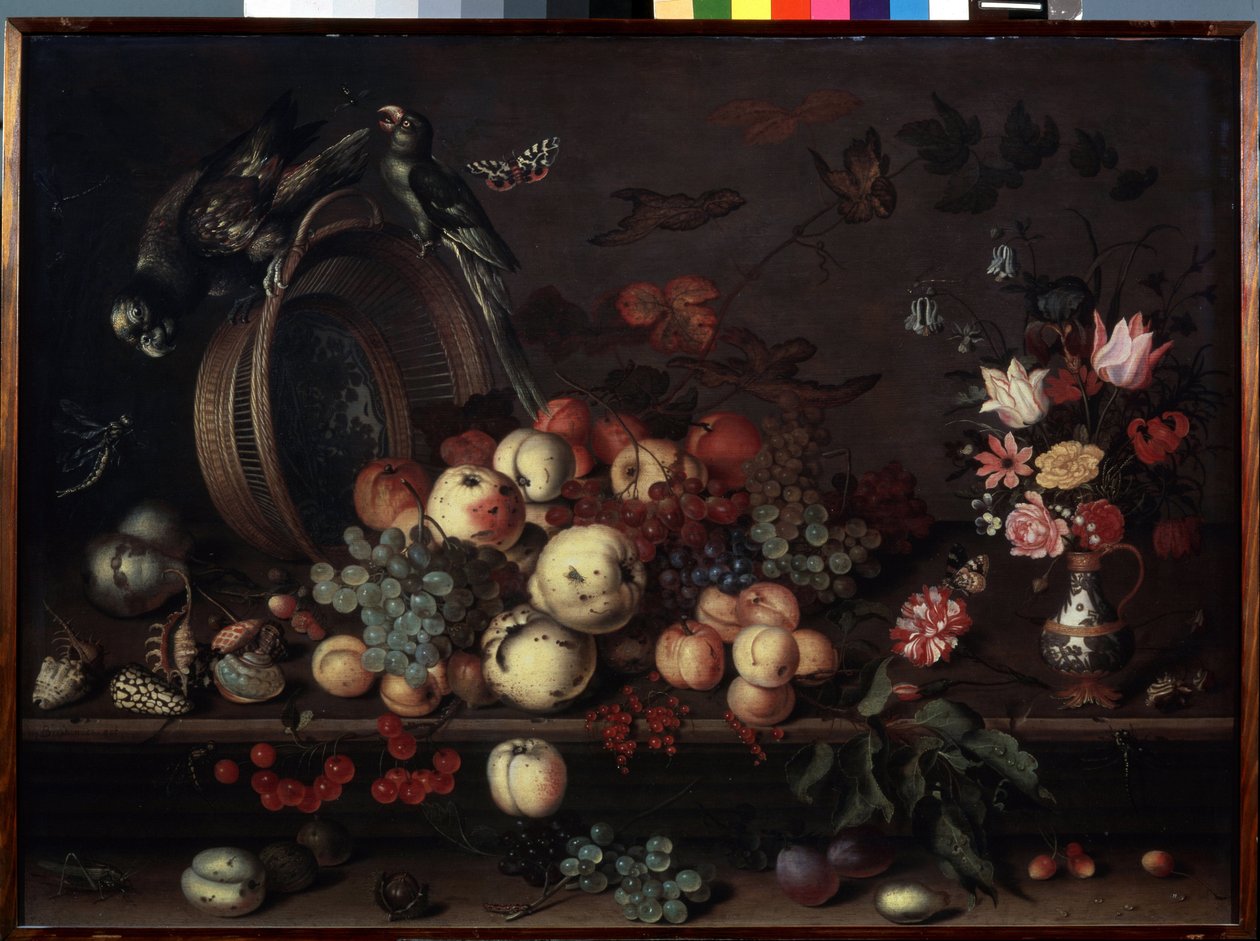 Stilleven met fruit, bloemen en papegaaien door Balthasar van der Ast