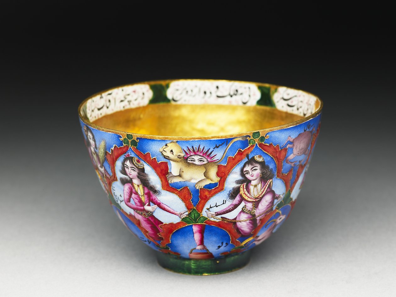 Kom met deksel, schotel en lepel met astrologische decoratie, begin 19e eeuw door Baqir