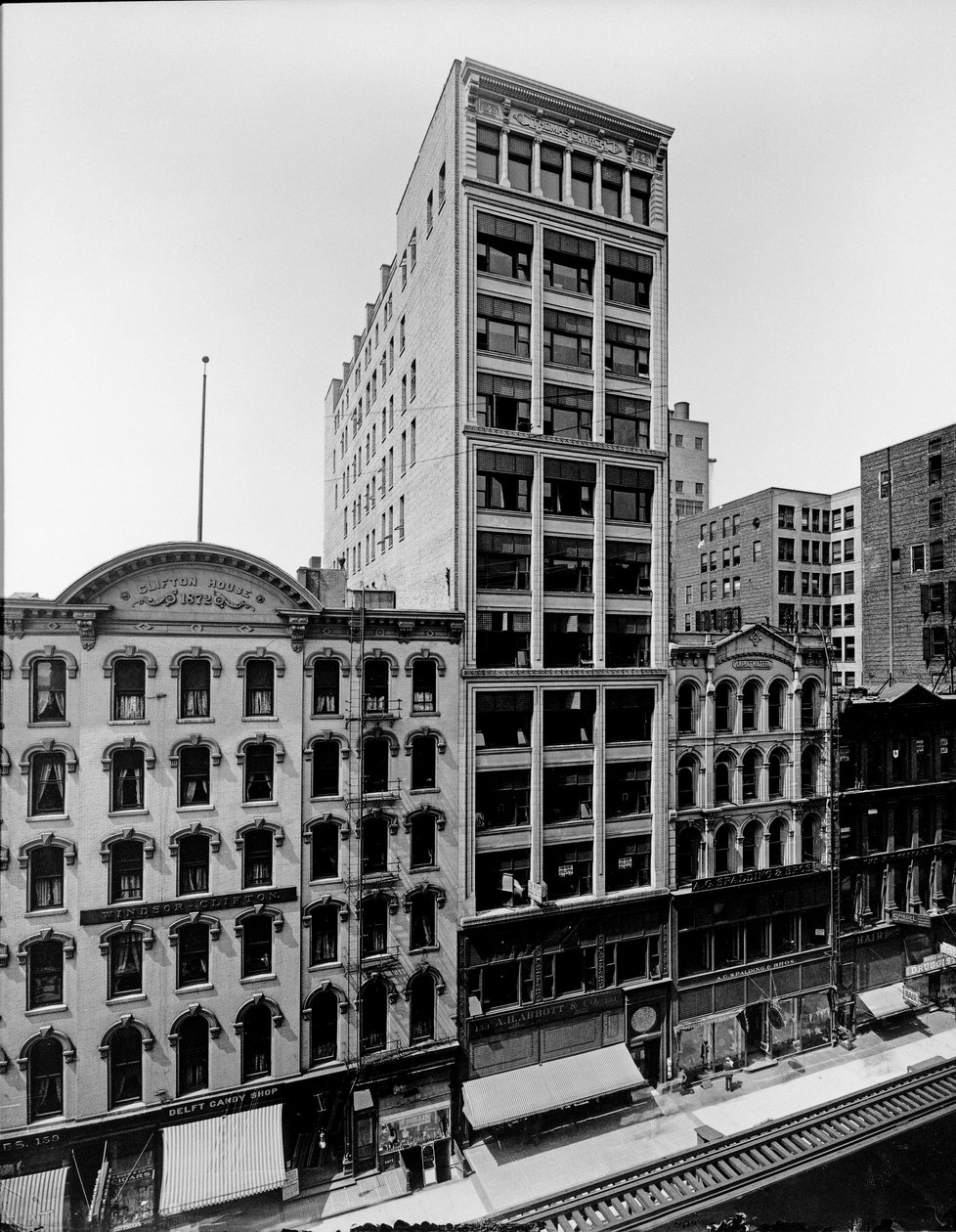 Clifton House, Thomas Church gebouw en J. P. Atwater gebouw, Chicago, Illinois, VS, ca. 1900 door Barnes and Crosby