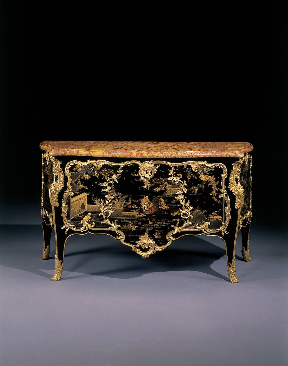 Commode, ca. 1745 door Bernard van Risenburgh II