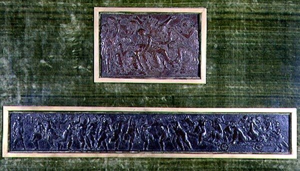 De Triomf van Bacchus en de Afzetting van Christus door Bertoldo di Giovanni