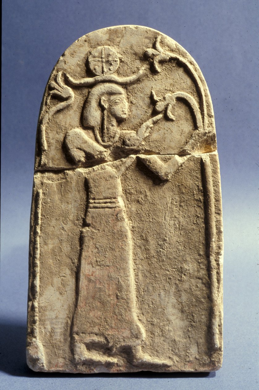 Stele die een godheid toont die de Boom des Levens aanbidt, Kanaänitische periode (1500-1200 v.Chr.) (kalksteen) door Bronze Age