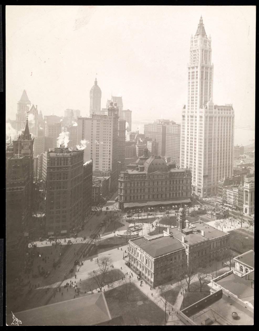 Luchtfoto van City Hall Park, City Hall en het postkantoor door Byron Company