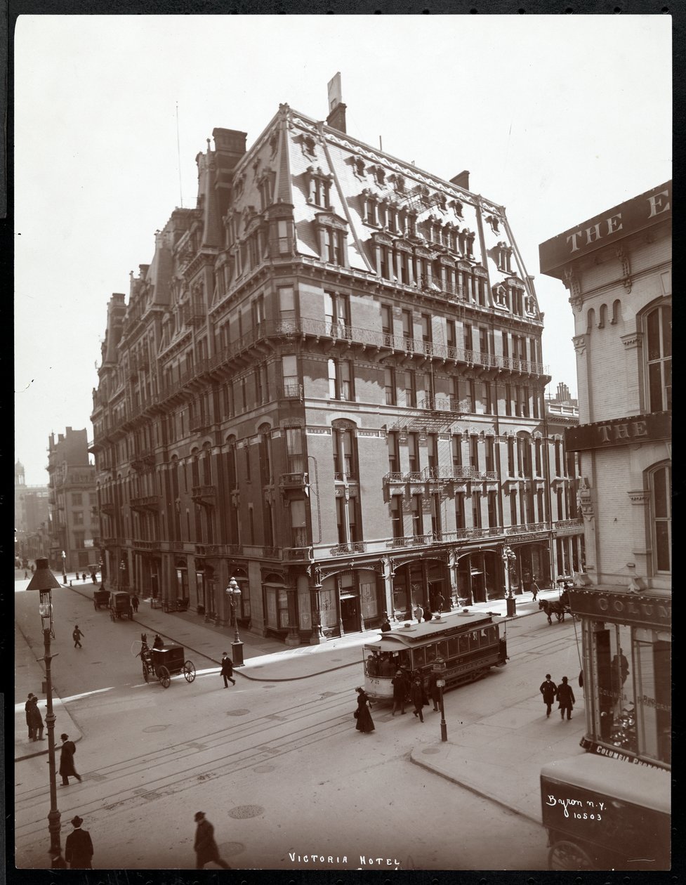 Het Hotel Victoria, zuidoostelijke hoek van Broadway en 27th Street, New York, 1900 of 1901 door Byron Company