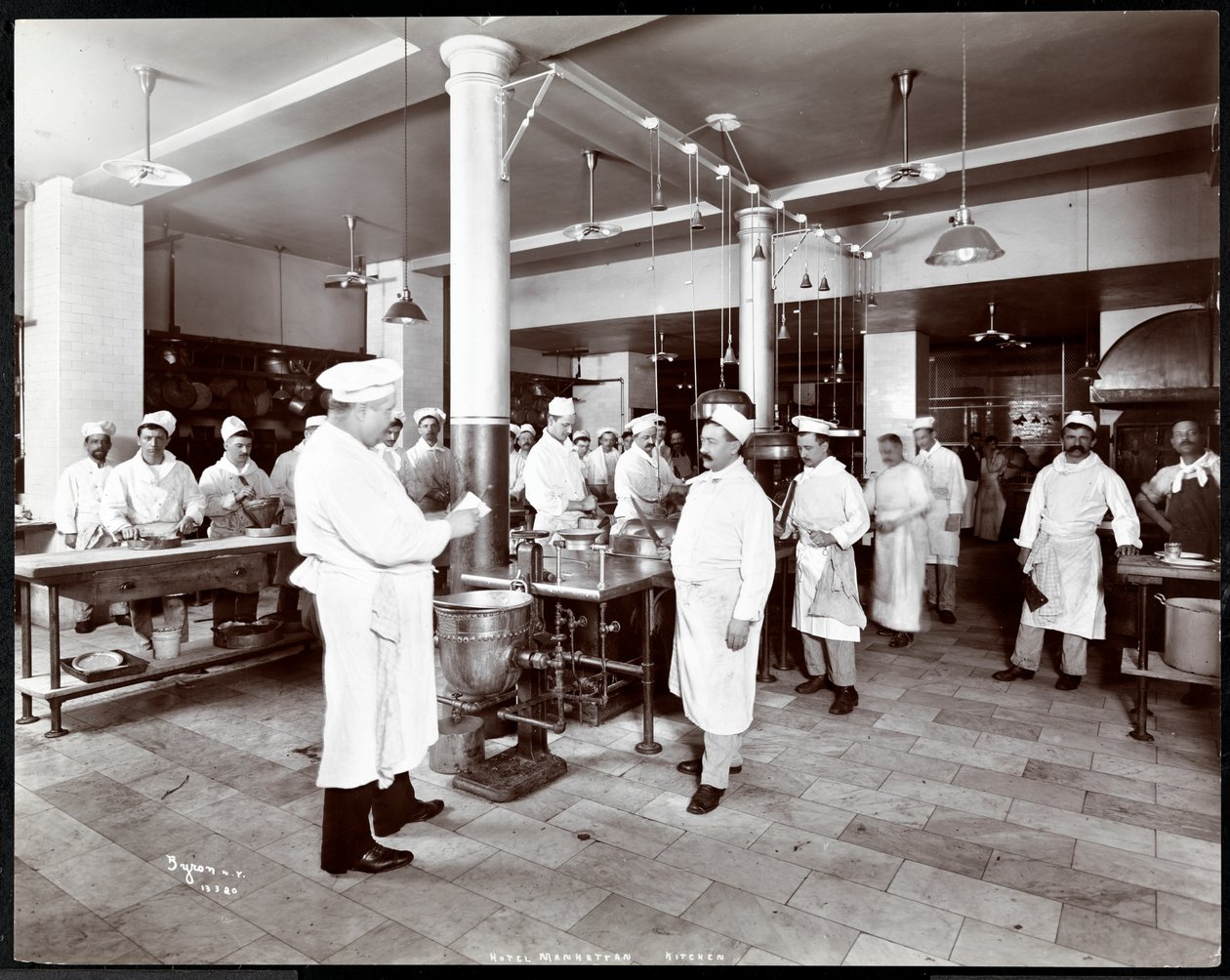 De keuken van het Hotel Manhattan, 1902 door Byron Company