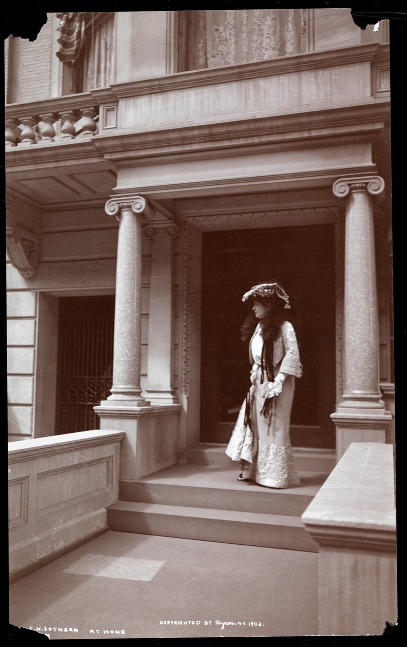 Virginia Harned (Mrs. E.H. Sothern, 1st) door Byron Company