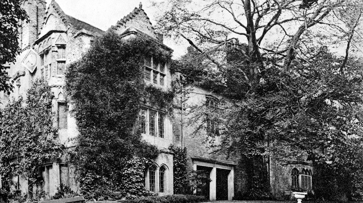 Haden Hill Hall, Halesowen, West Midlands, 1924-1926 door C. W. Bassano