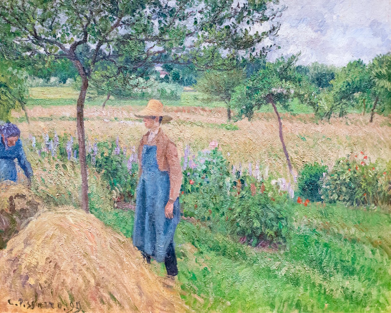 Tuinman bij een hooiberg, bewolkte lucht, Eragny door Camille Pissarro