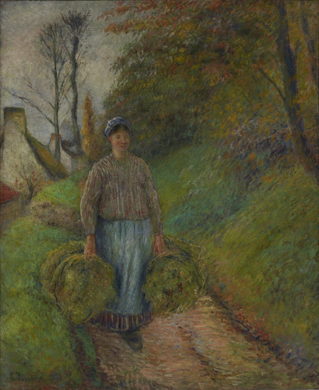 Boerin die twee bundels hooi draagt door Camille Pissarro