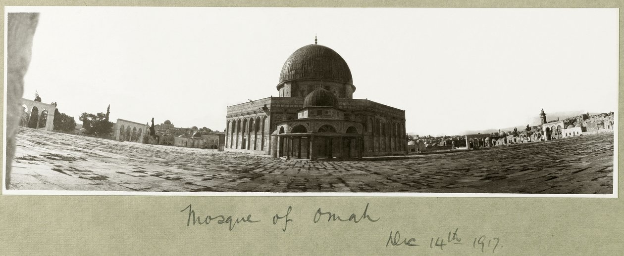 Moskee van Omar, 14 december 1917 door Capt. Arthur Rhodes