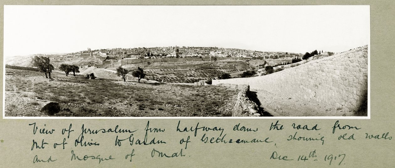 Uitzicht op Jeruzalem, 14 december 1917 door Capt. Arthur Rhodes