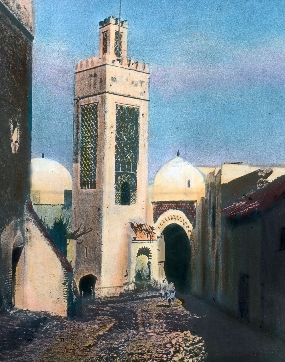 Noord-Marokko, Tetouan, Minaret van de Sidi Saidi moskee, circa 1910 door Carl Simon