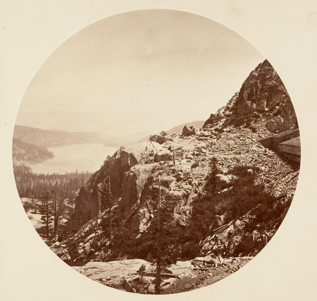 Donnermeer. C. P. R. R door Carleton Emmons Watkins
