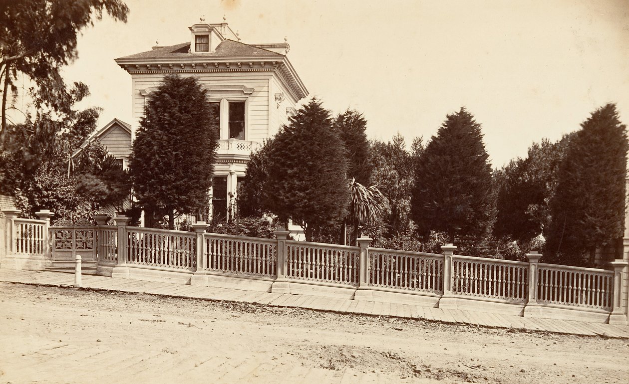Woonplaats van Charles Bernard. 312 Oak Street, San Francisco, Californië, ca. 1876 door Carleton Emmons Watkins