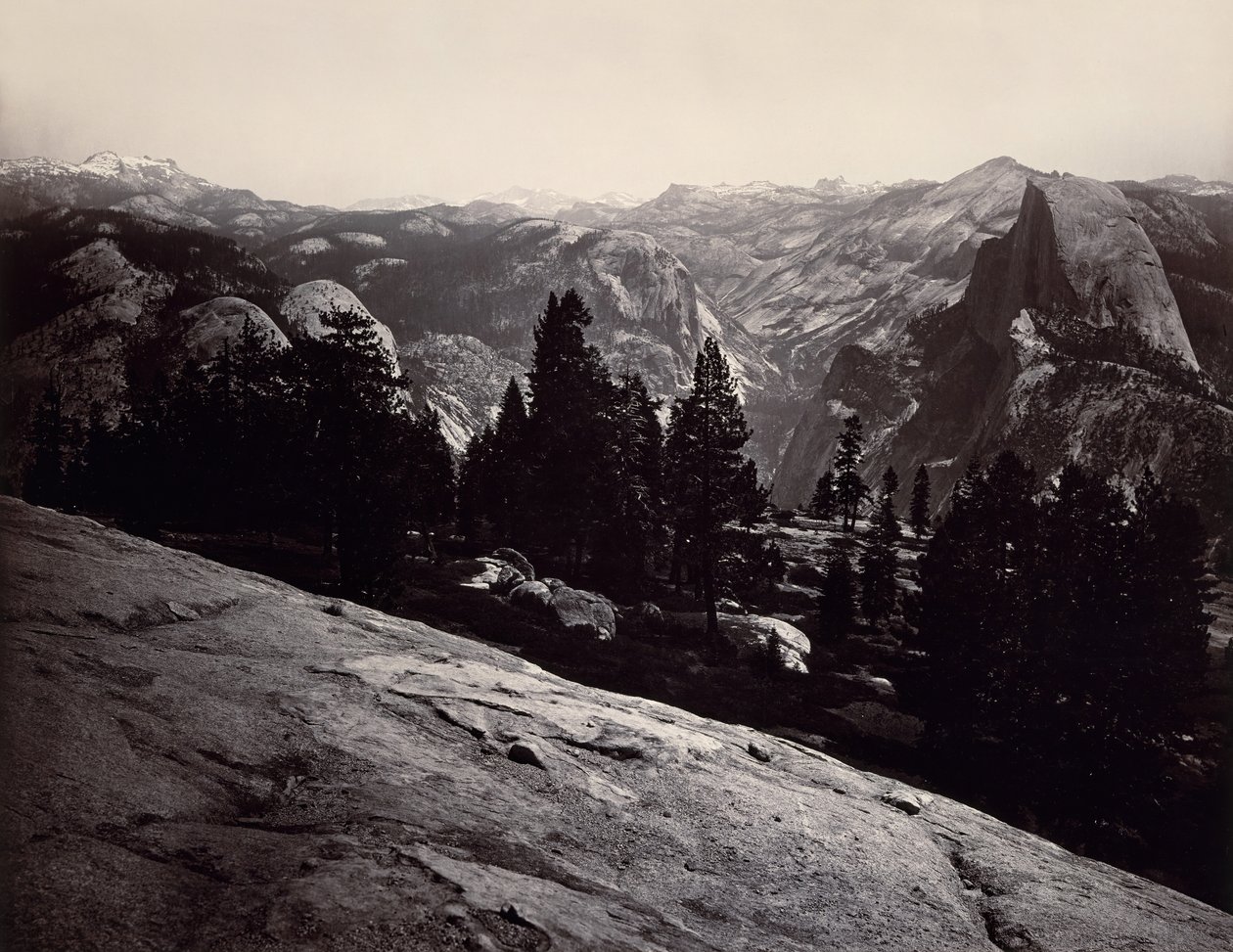 Uitzicht vanaf de Sentinel Dome, Yosemite door Carleton Emmons Watkins