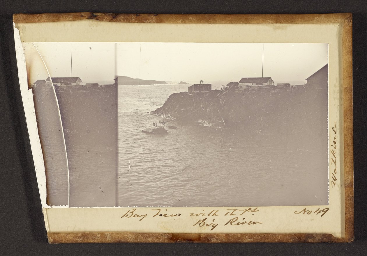 Baai uitzicht met de Pt. Big River door Carleton Watkins