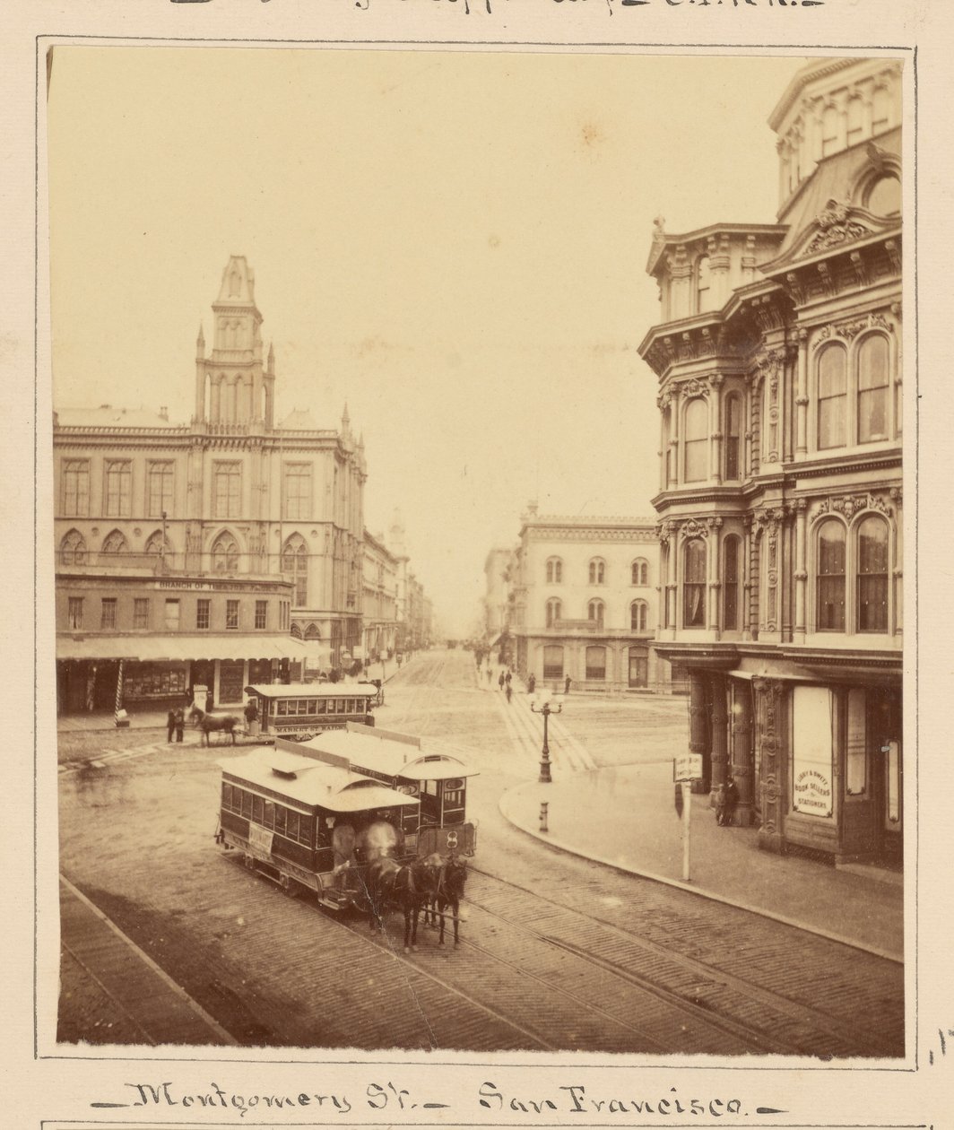 Montgomery Street vanaf Market Street, San Francisco door Carleton Watkins