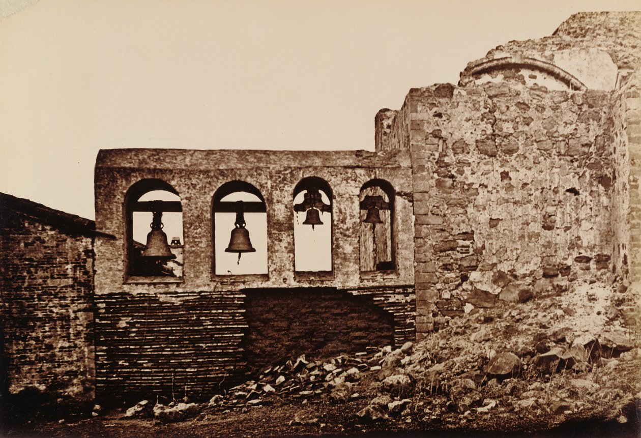San Juan Capistrano door Carleton Watkins