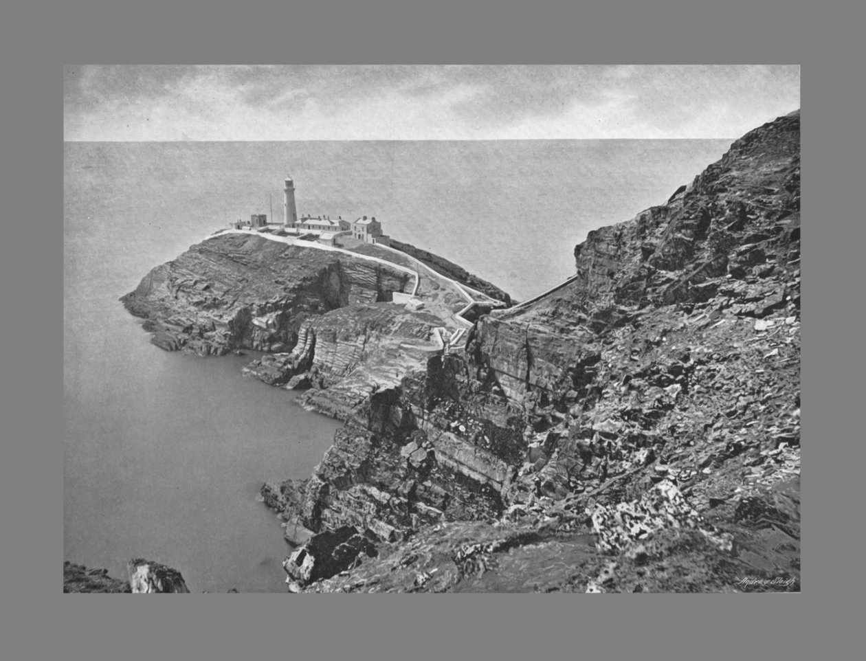South Stack Vuurtoren, Holyhead, ca. 1900 door Catherall and Pritchard