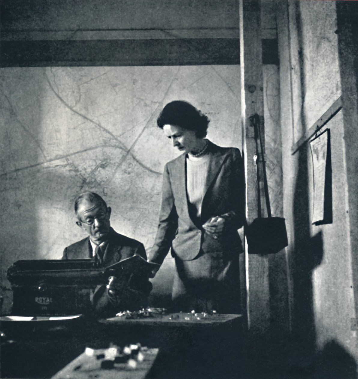 Actie hier, 1941 door Cecil Beaton