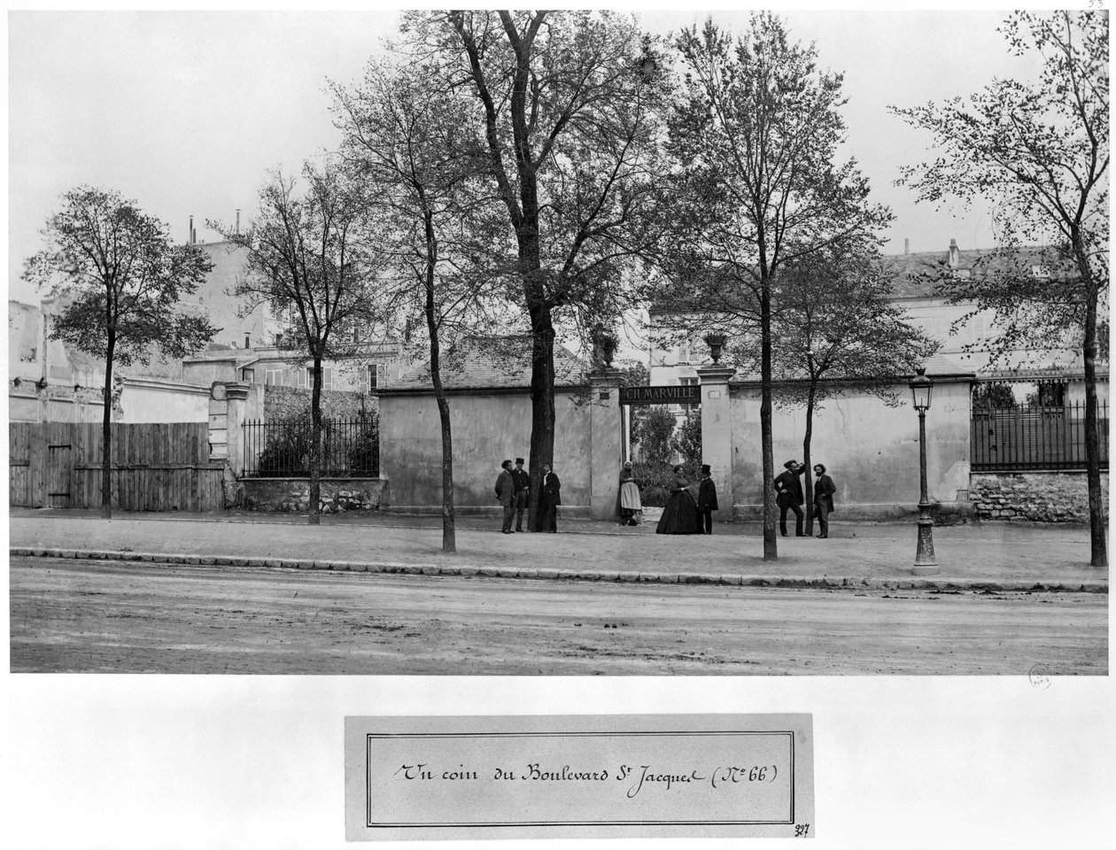 Boulevard Saint-Jacques, nr. 66, studio van Charles Marville, Parijs, 1858-78 door Charles Marville