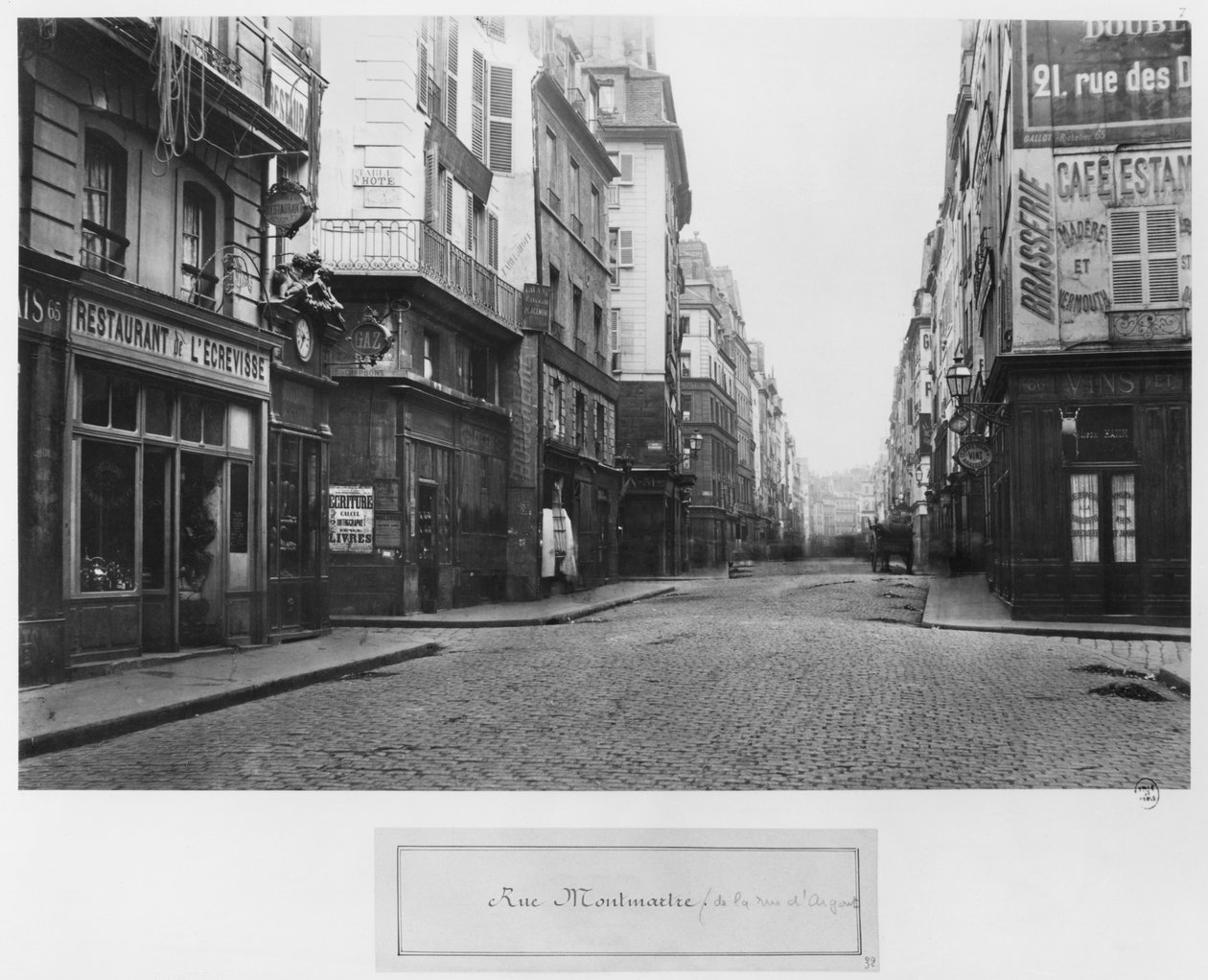 Parijs, Rue Montmartre, gezien vanaf Rue d