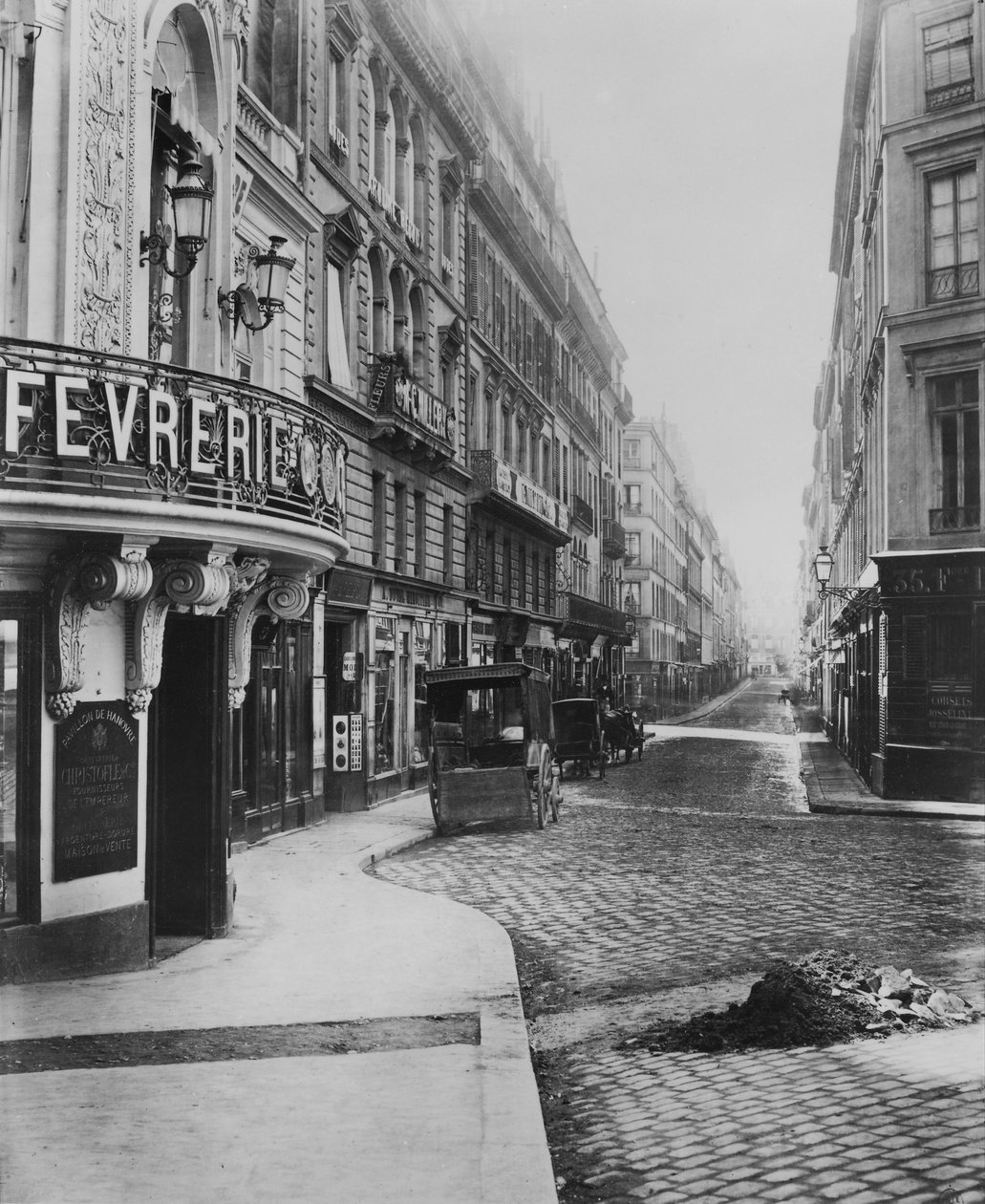 Rue Louis-le-Grand, vanaf de boulevard des Italiens, Parijs, 1858-78 door Charles Marville
