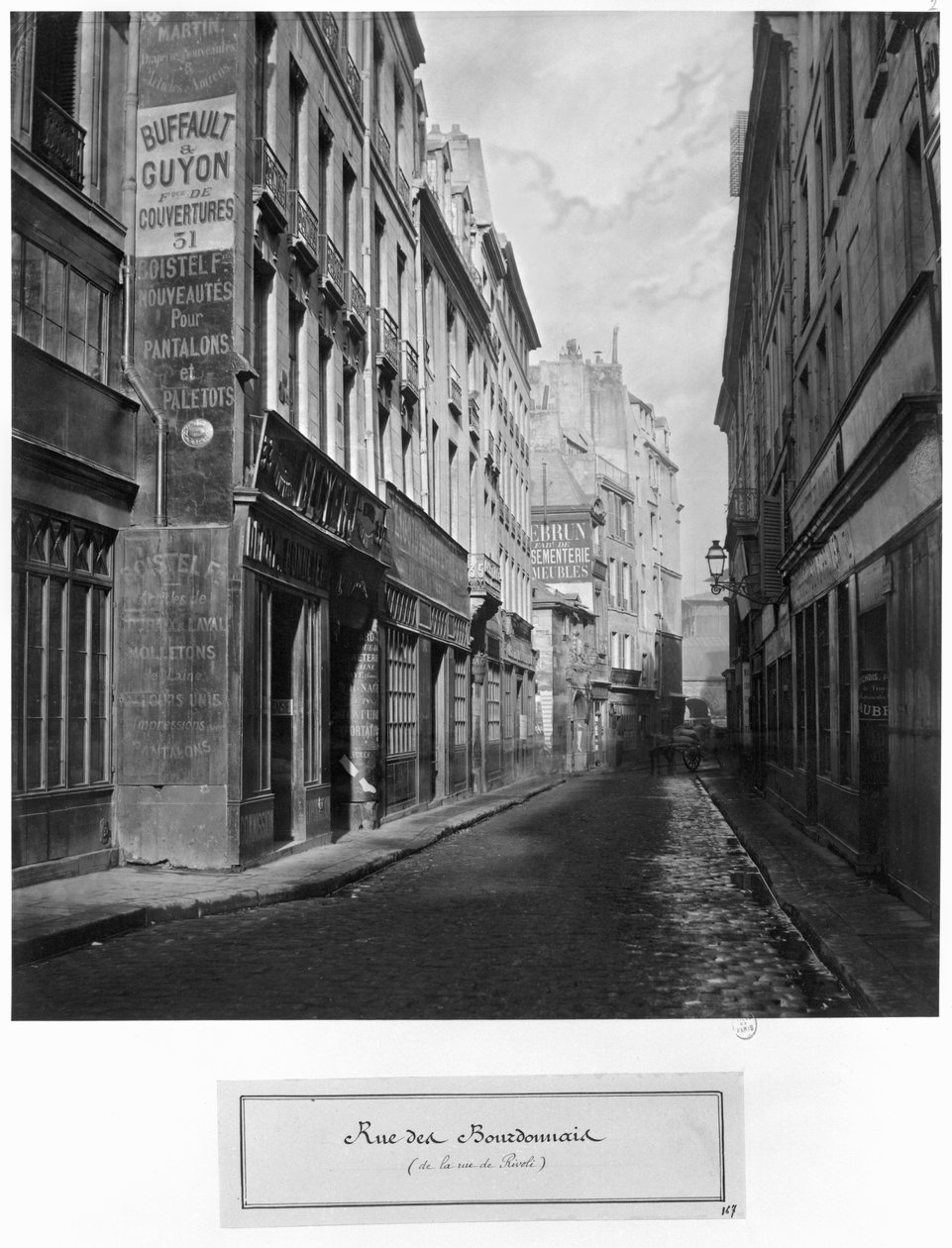 Rue des Bourdonnais (vanaf rue de Rivoli) Parijs 1858-78 door Charles Marville