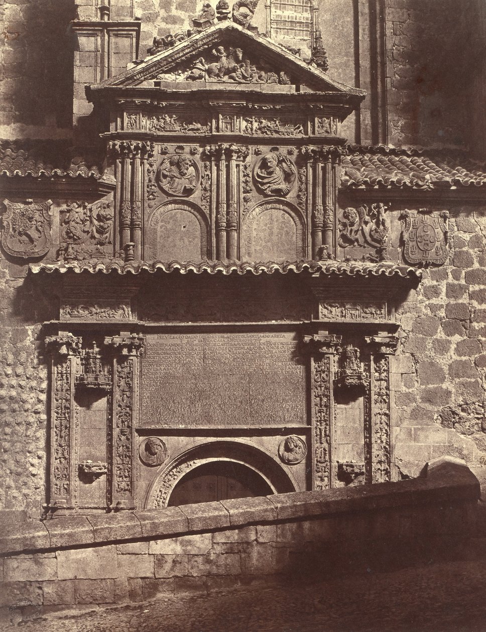 Portaal van het klooster van Sancti Spiritu, Salamanca, 1853 door Charles Clifford
