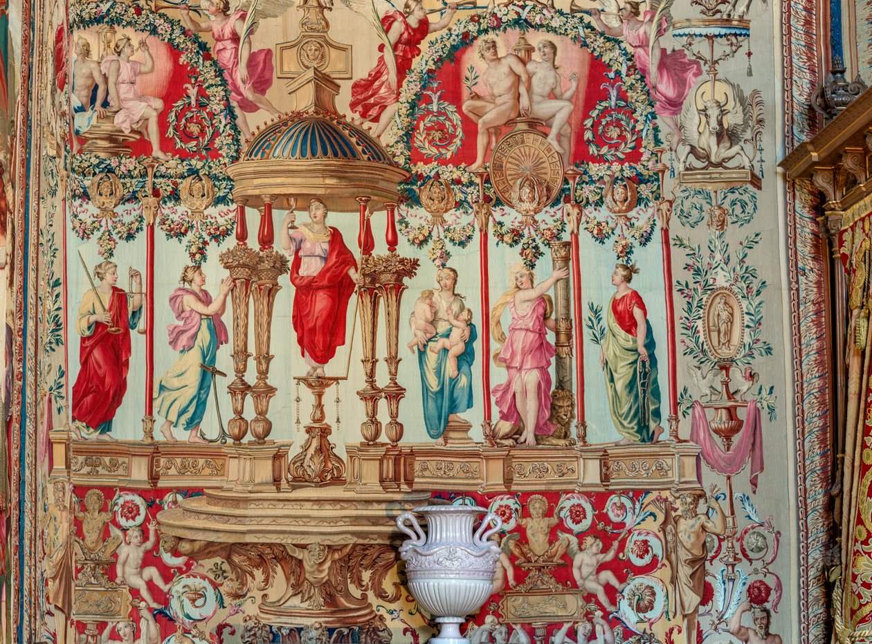De slaapkamer van Anne van Oostenrijk in het appartement van de paus (foto) door Charles & Cotelle Jean II (1642 1708) Errard