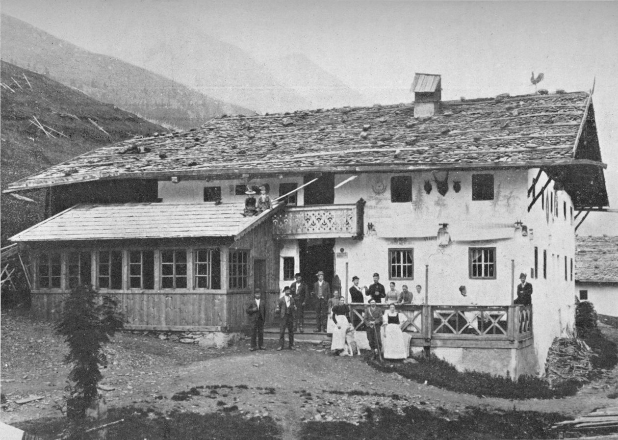 Bergchalet, Tirol, ca. 1913 door Charles J. S. Makin