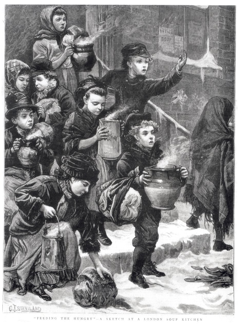 De Hongerigen Voeden, Een Londense Soepkeuken, 1880 door Charles J. Staniland