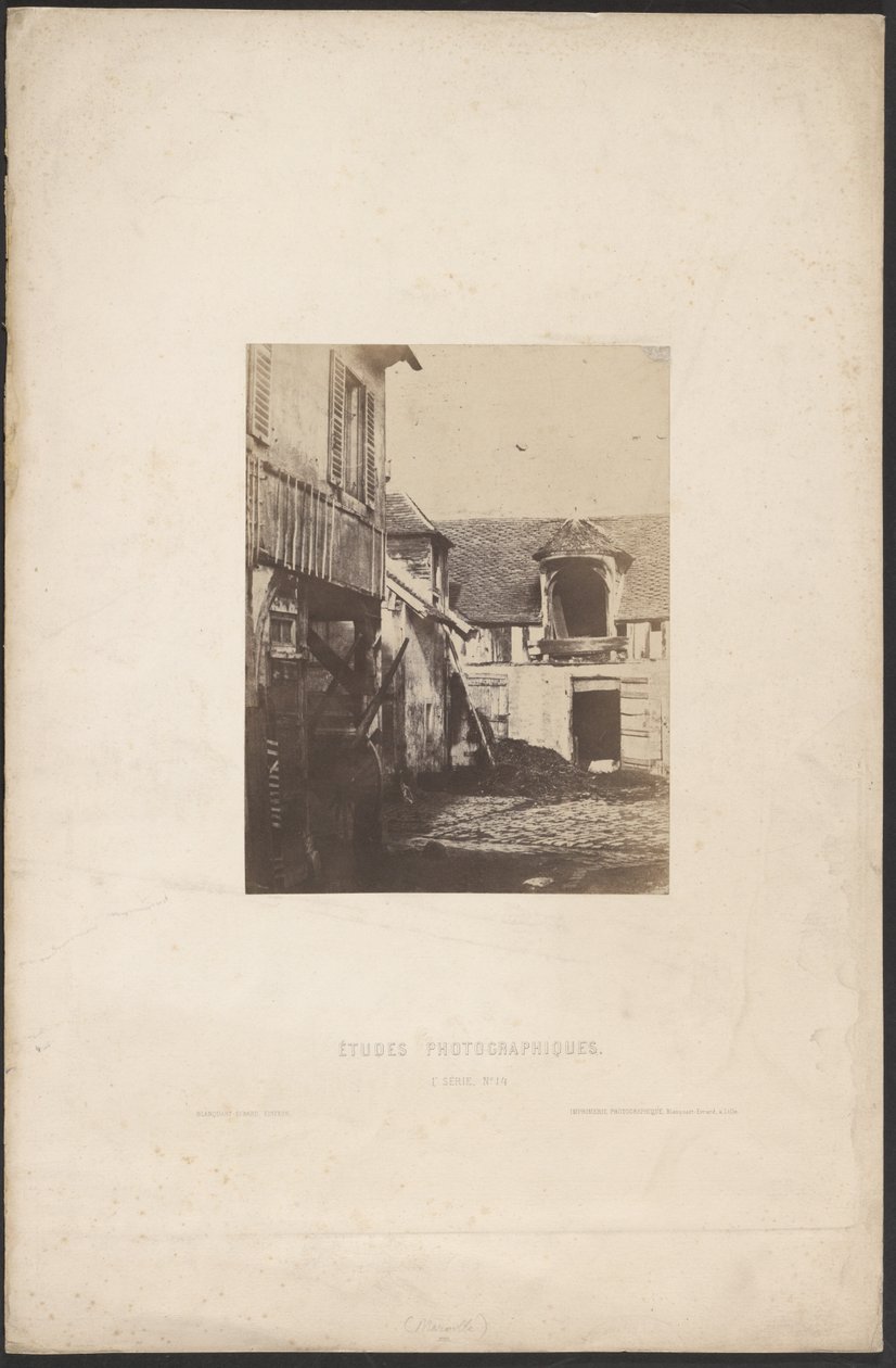 [Cour de ferme] / [Binnenplaats van een boerderij]. door Charles Marville