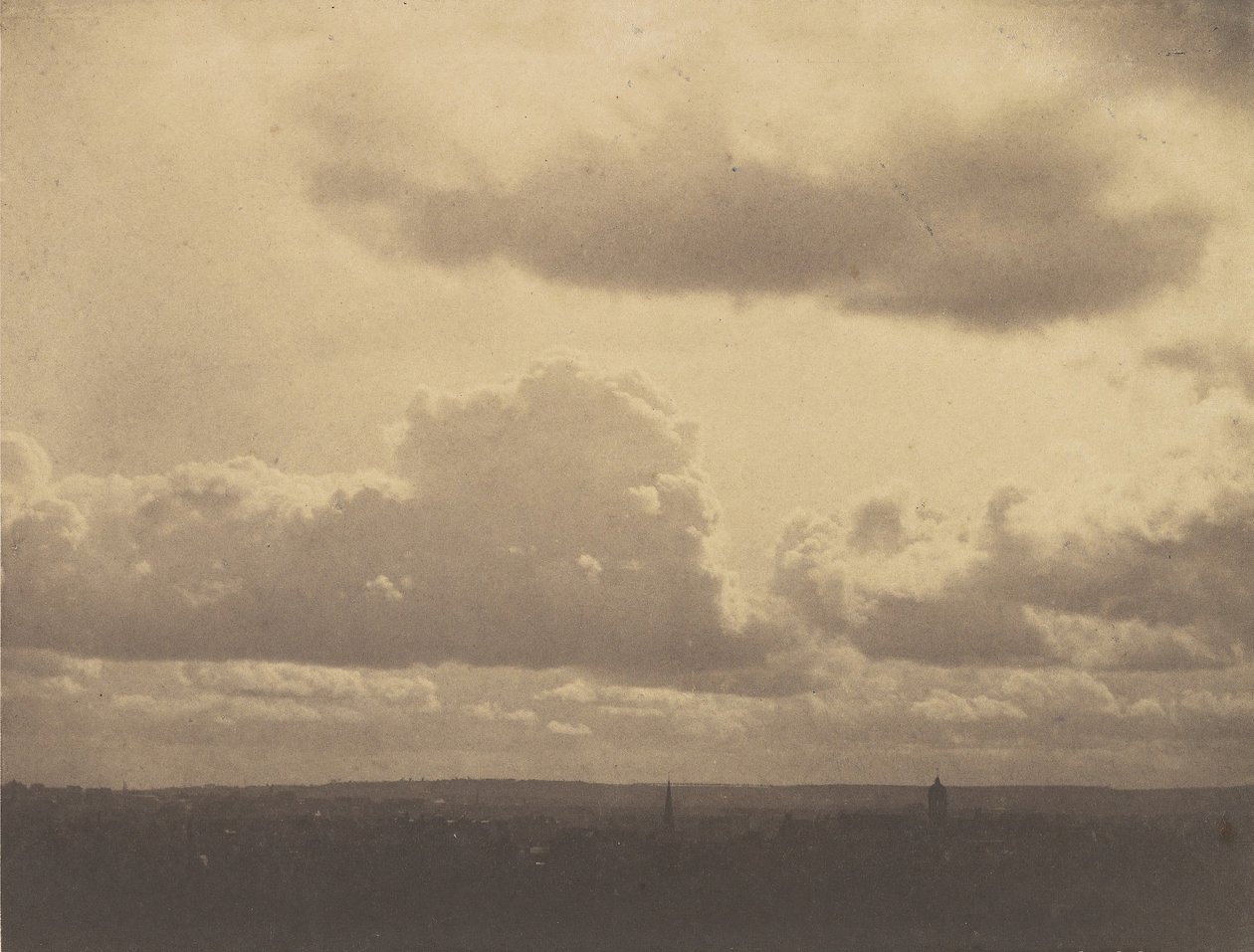 Etude de ciel, 1855-56 door Charles Marville