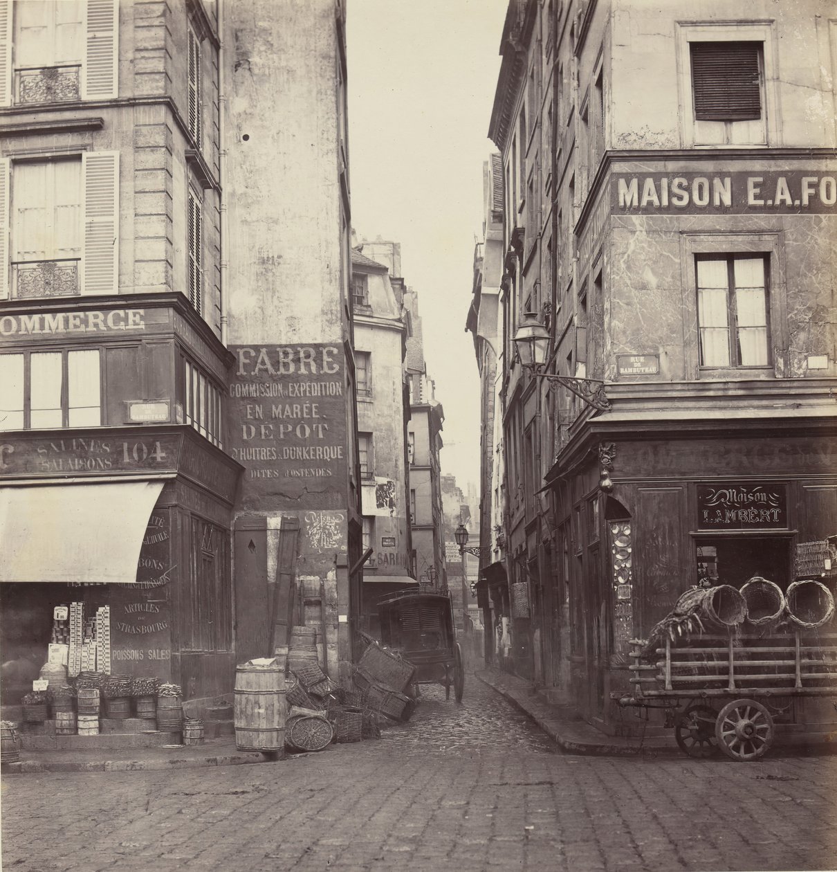 Rue Mondétour, de la rue Rambuteau, 1860s-70s door Charles Marville