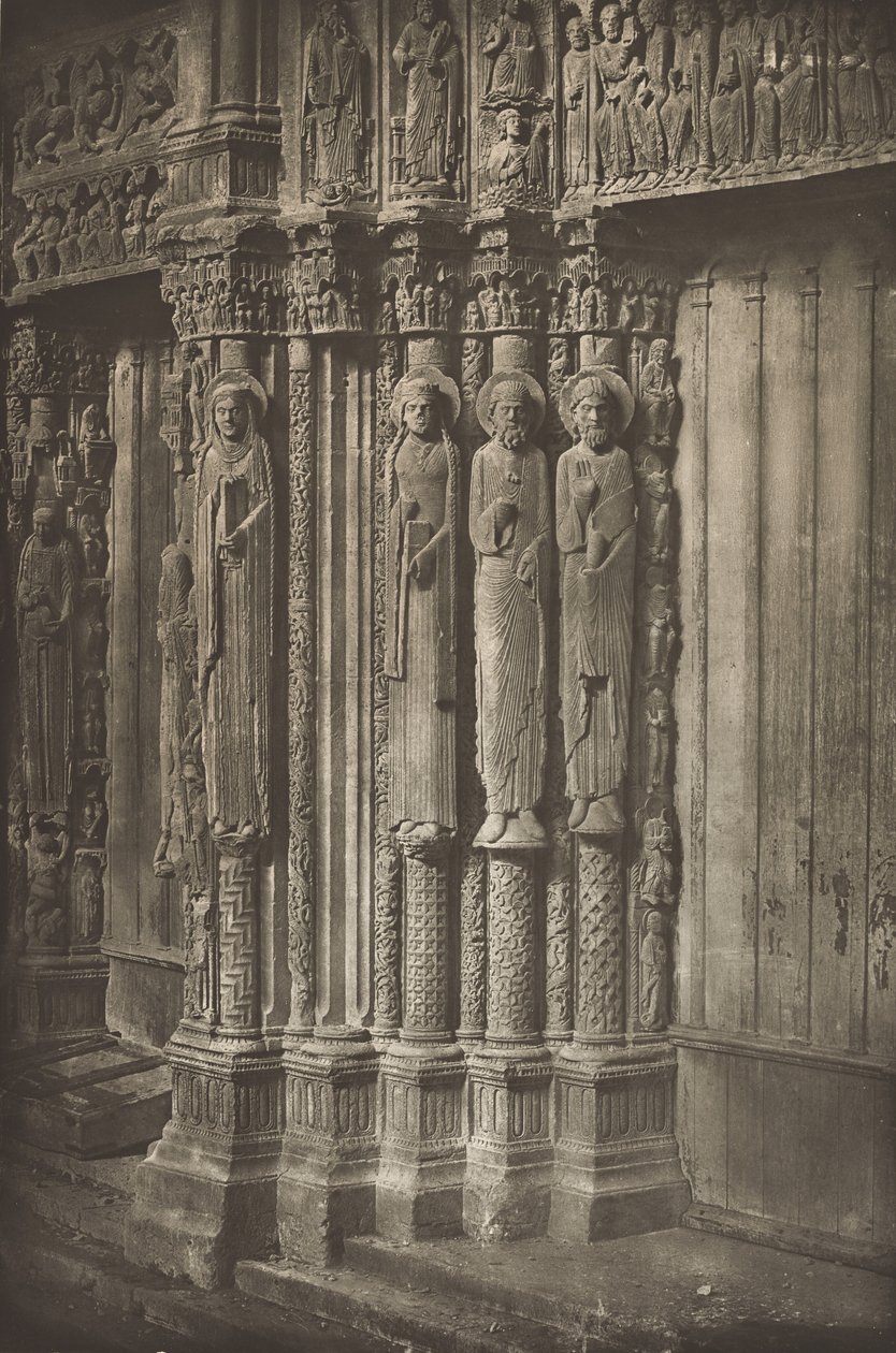 Kathedraal van Chartres. Rechter deur van het Koninklijk Portaal, westzijde, XII eeuw, voor juli 1857 (foto) door Charles Nègre
