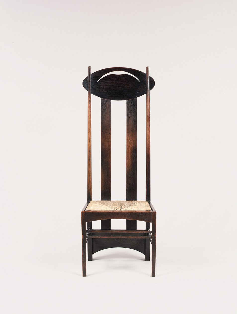Stoel met hoge rugleuning voor de Argyle Street Tea Rooms, Glasgow door Charles Rennie Mackintosh