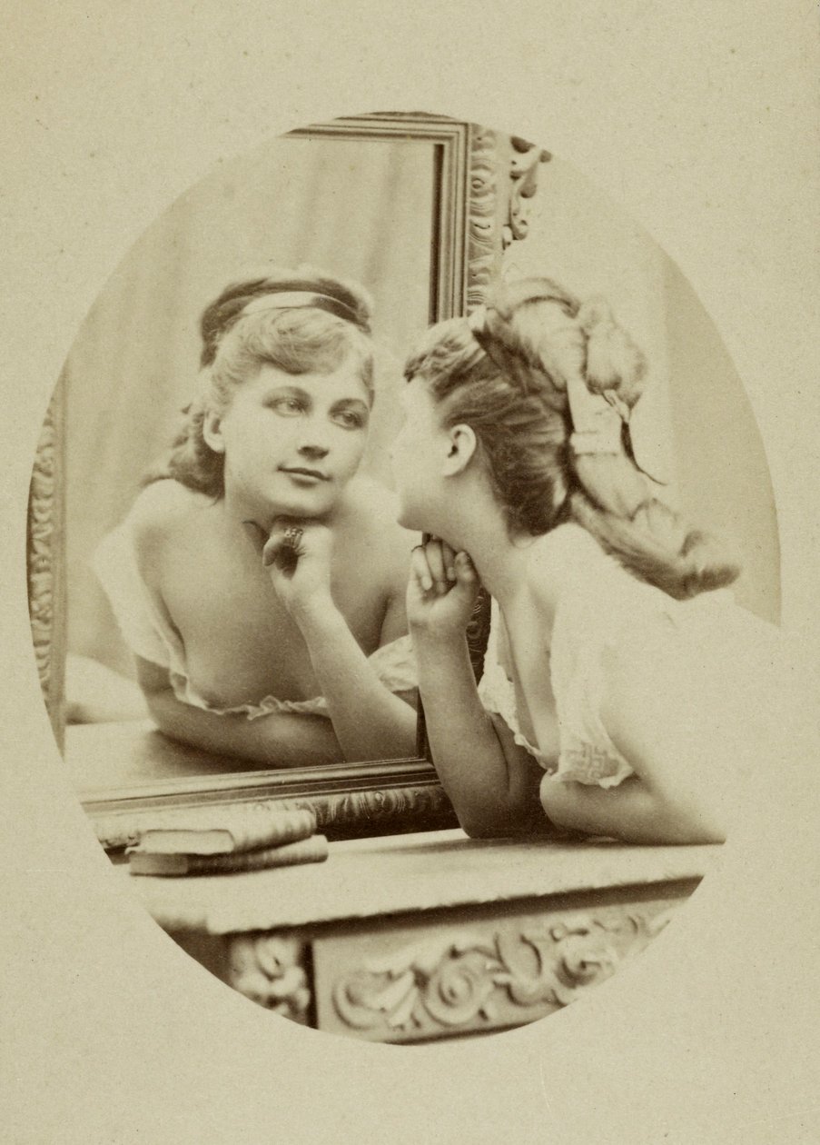 Portret van de actrice Henriette Victoire Drouard (1851-1923). door Charles Reutlinger