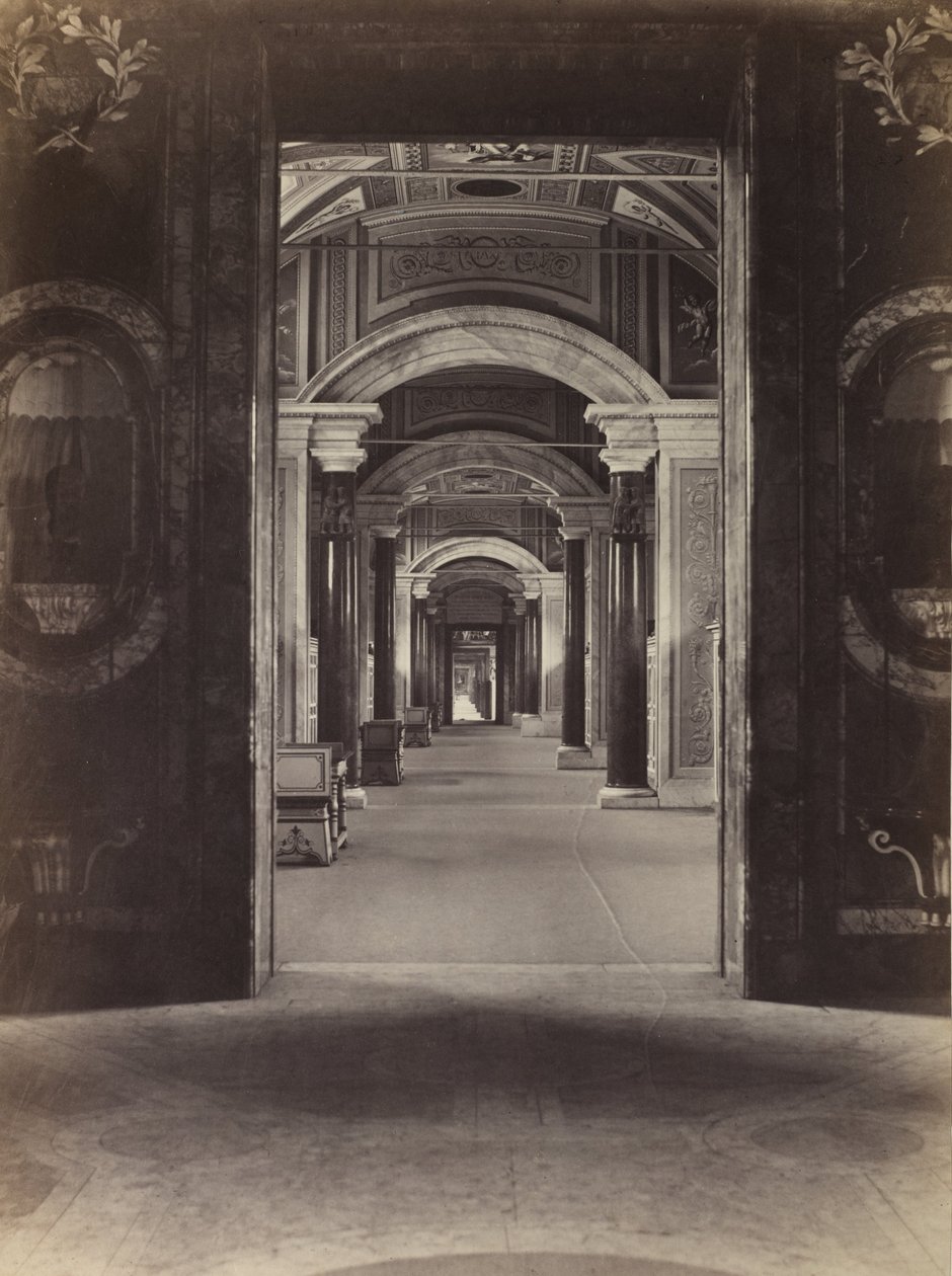 Bibliotheek van het Vaticaan, ca. 1860 (albuminedruk van een collodiumnegatief) door Charles Soulier