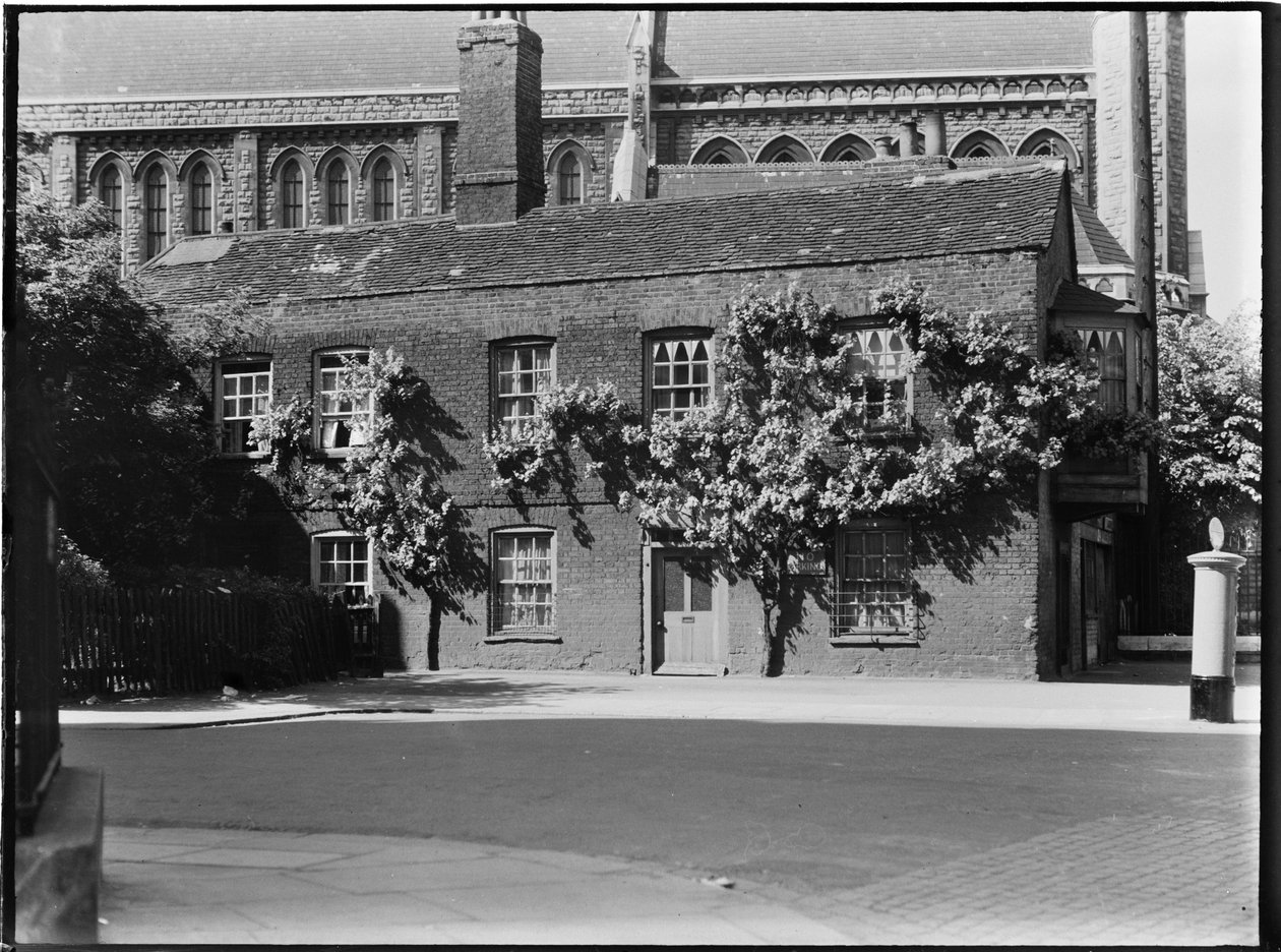 24-26 Queen Street, Hammersmith, Hammersmith en Fulham, Greater London Authority, 1930s door Charles William Prickett