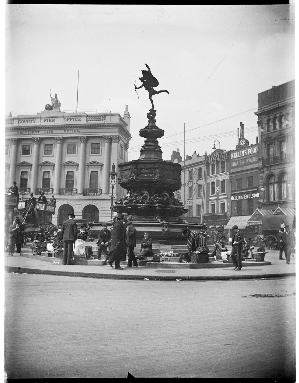 Shaftesbury Memorial Fontein, Piccadilly Circus, City of Westminster, Londen, 1895-1905 door Charles William Prickett