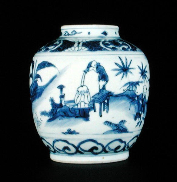 Blauw-witte pot beschilderd met een jongen die een bad neemt, Wanli of Chongzheng, 1600-30 door Chinese School