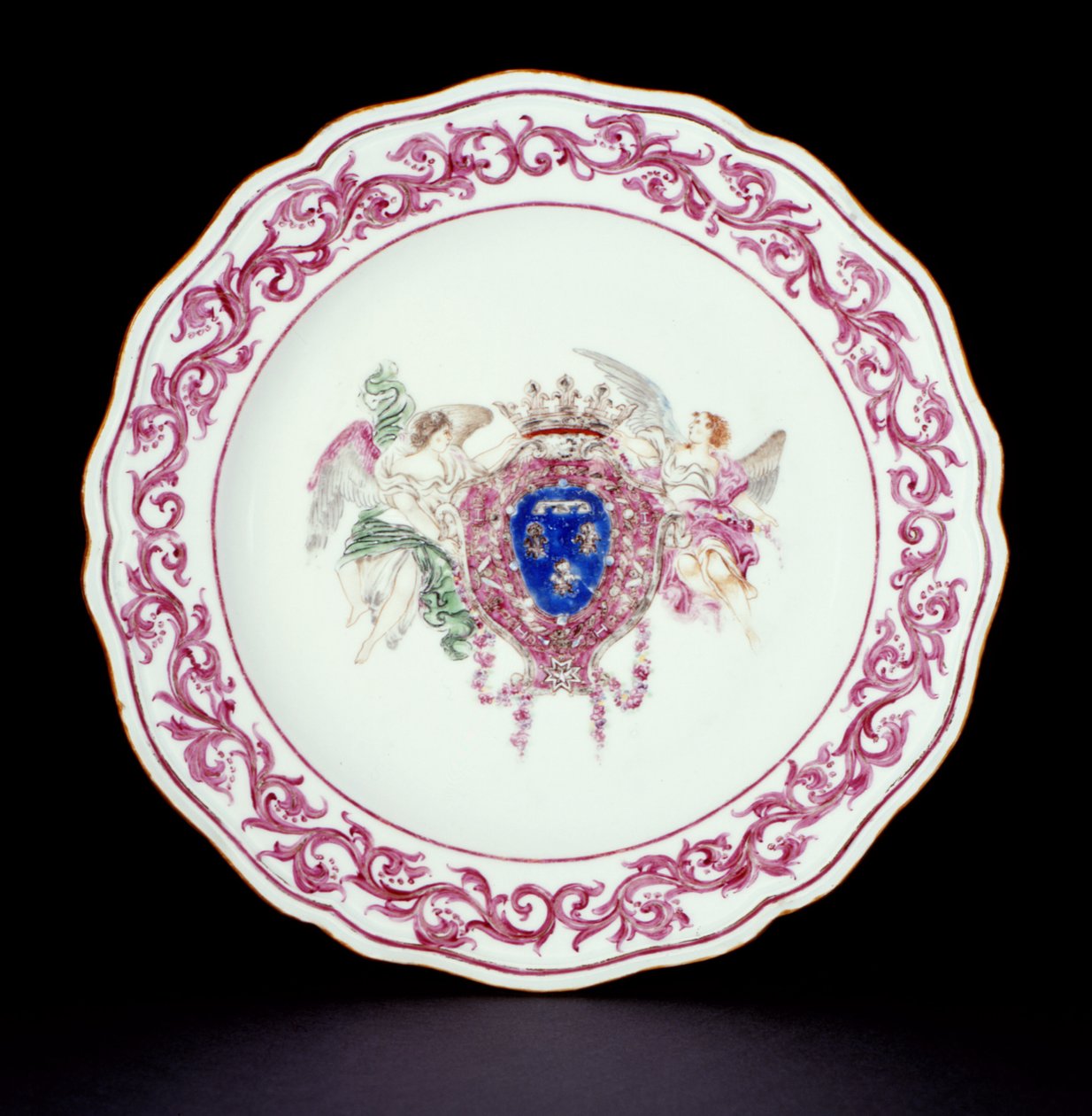 Rose Famille dinerbord met de wapens van Frankrijk, Qianlong periode (1736-95) ca.1765 door Chinese School