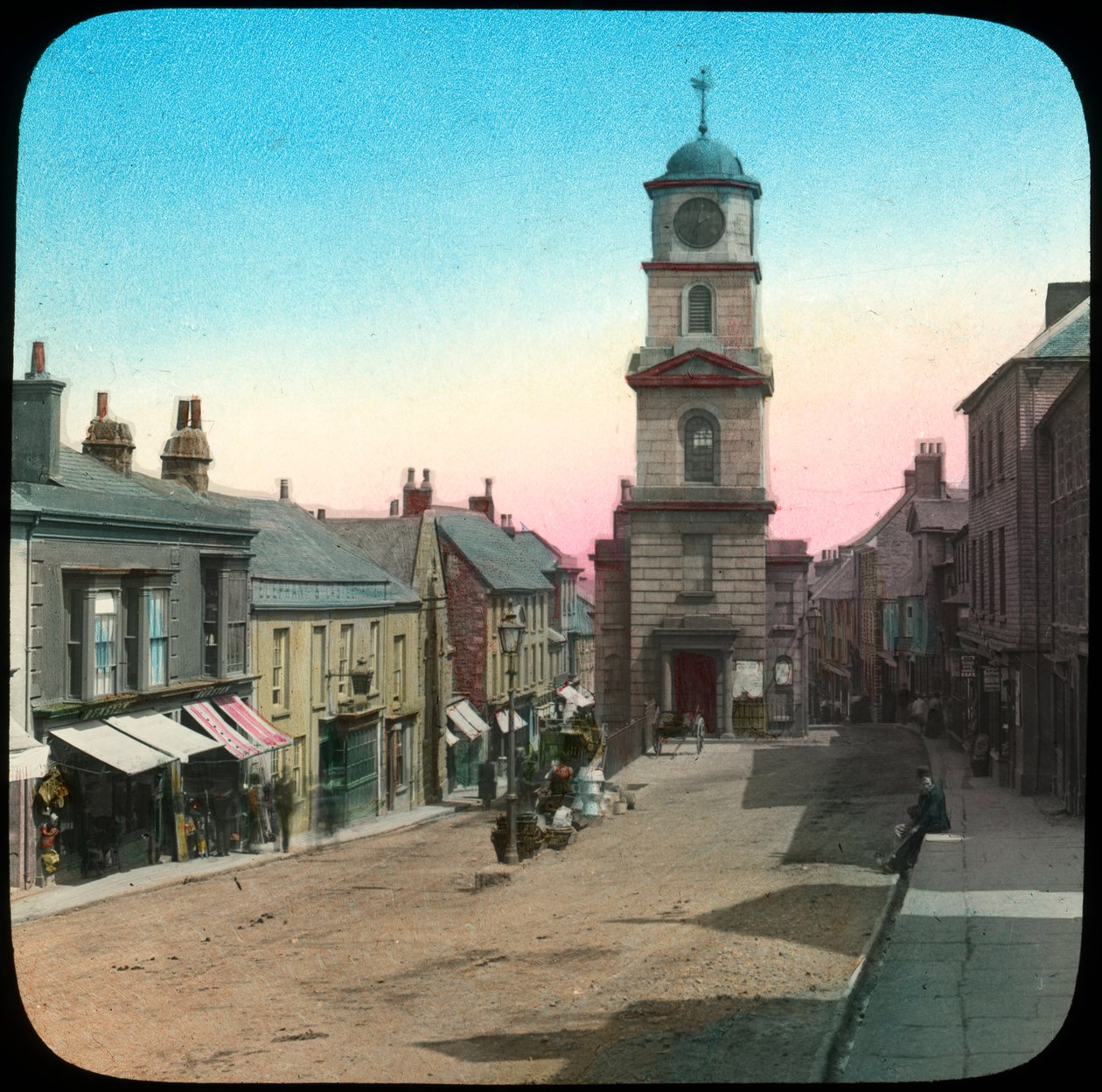 Stadhuis en Marktstraat, Penryn, Cornwall, late 19e of vroege 20e eeuw door Church Army Lantern Department