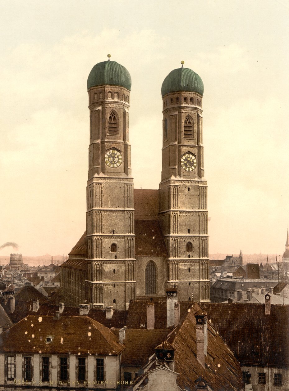 Frauenkirche, München, Beieren, Duitsland, fotochrome prent, ca. 1900 door Detroit Publishing Co.